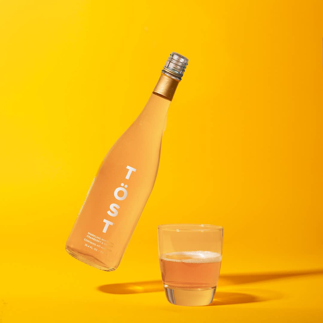TÖST Non-Alcoholic Refresher | Crisp & Bubbly Beverage