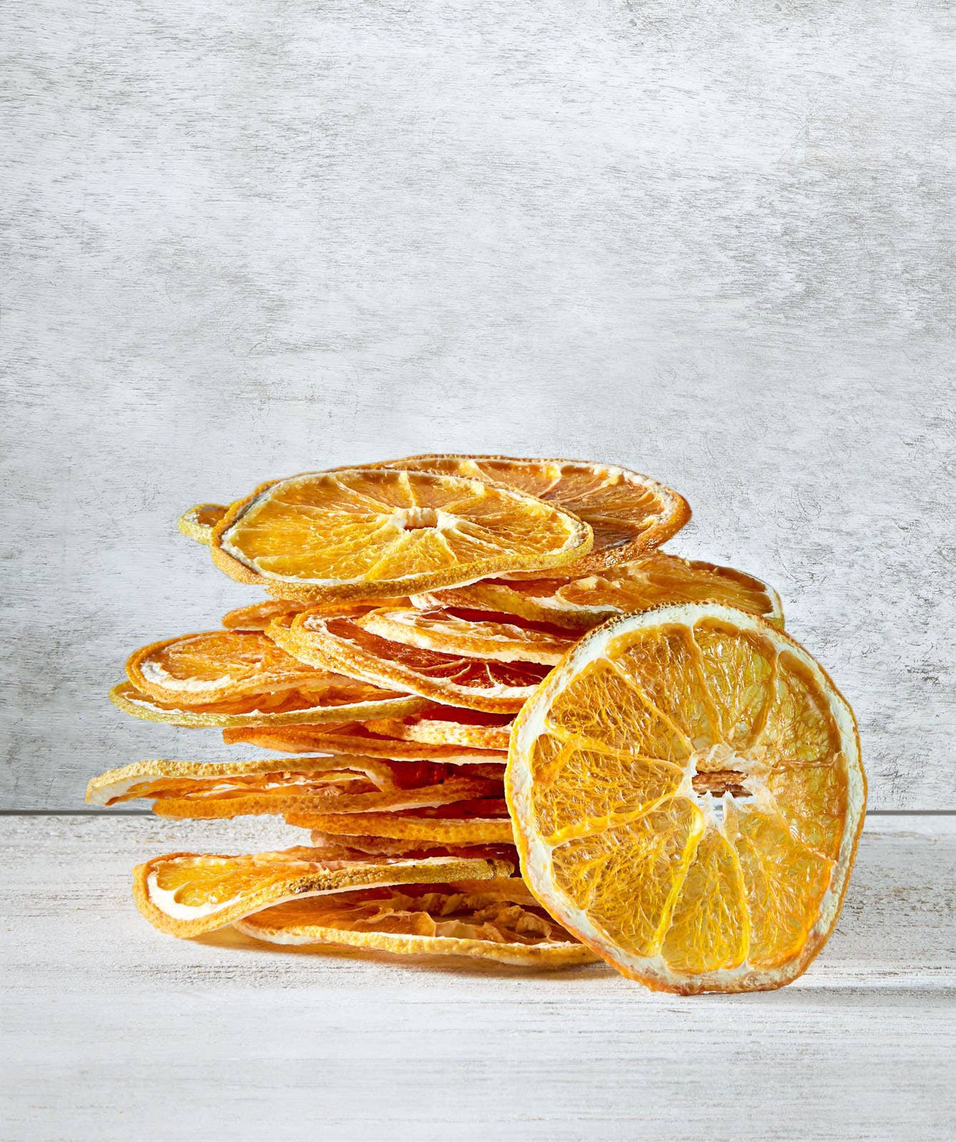 Crispy Dark Chocolate Orange Slices | Snack Pack with Tray