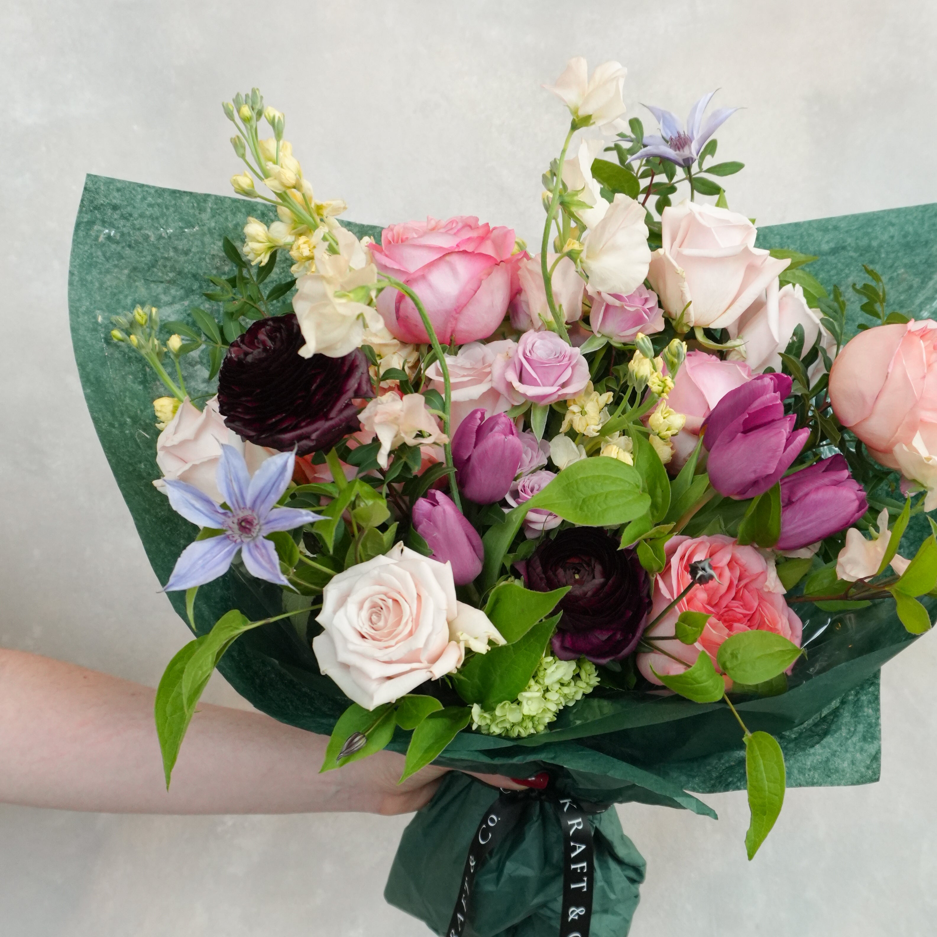 Luxe Hand Tied Bouquet | Premium Fresh Flowers