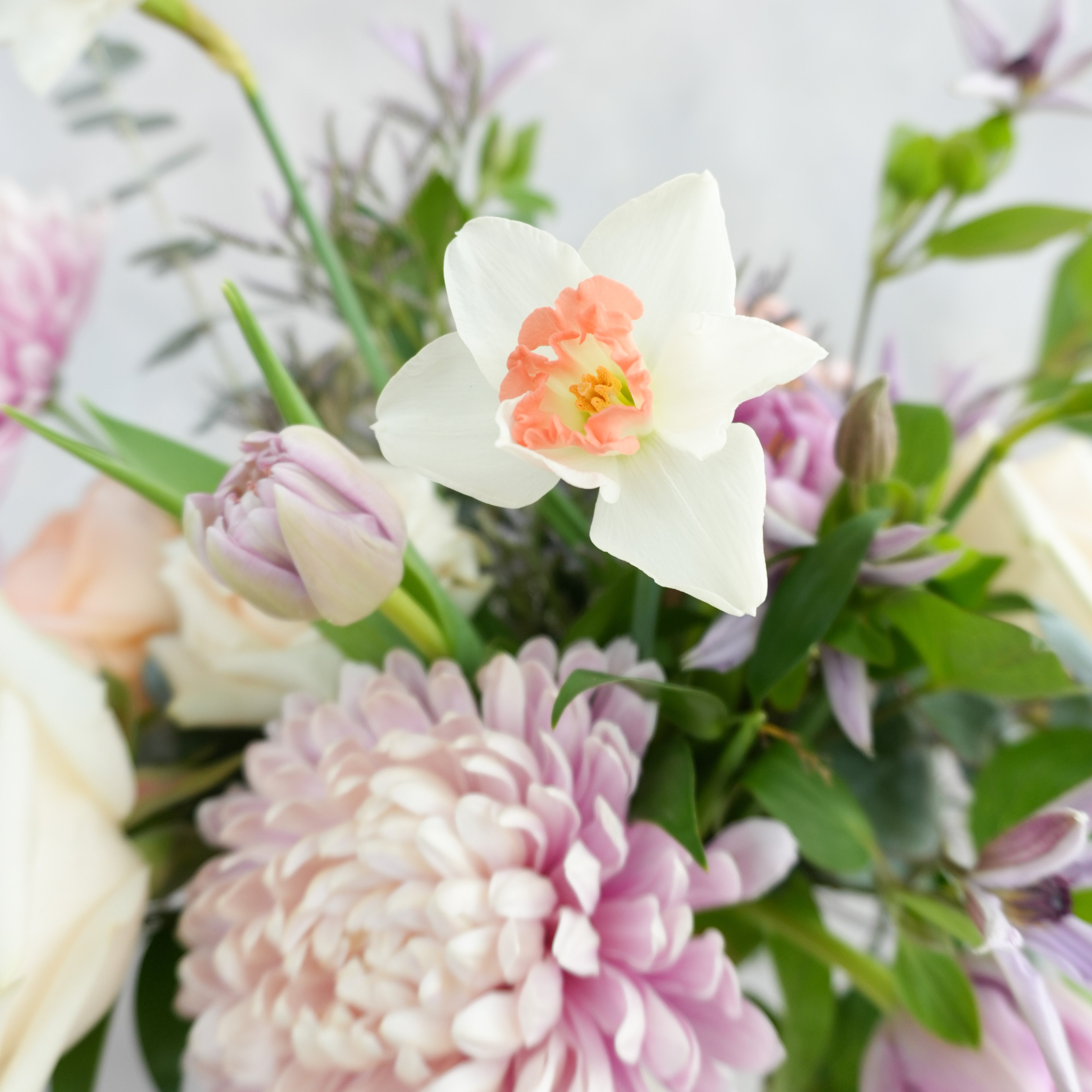 Seasonal Vase Arrangement | Classic