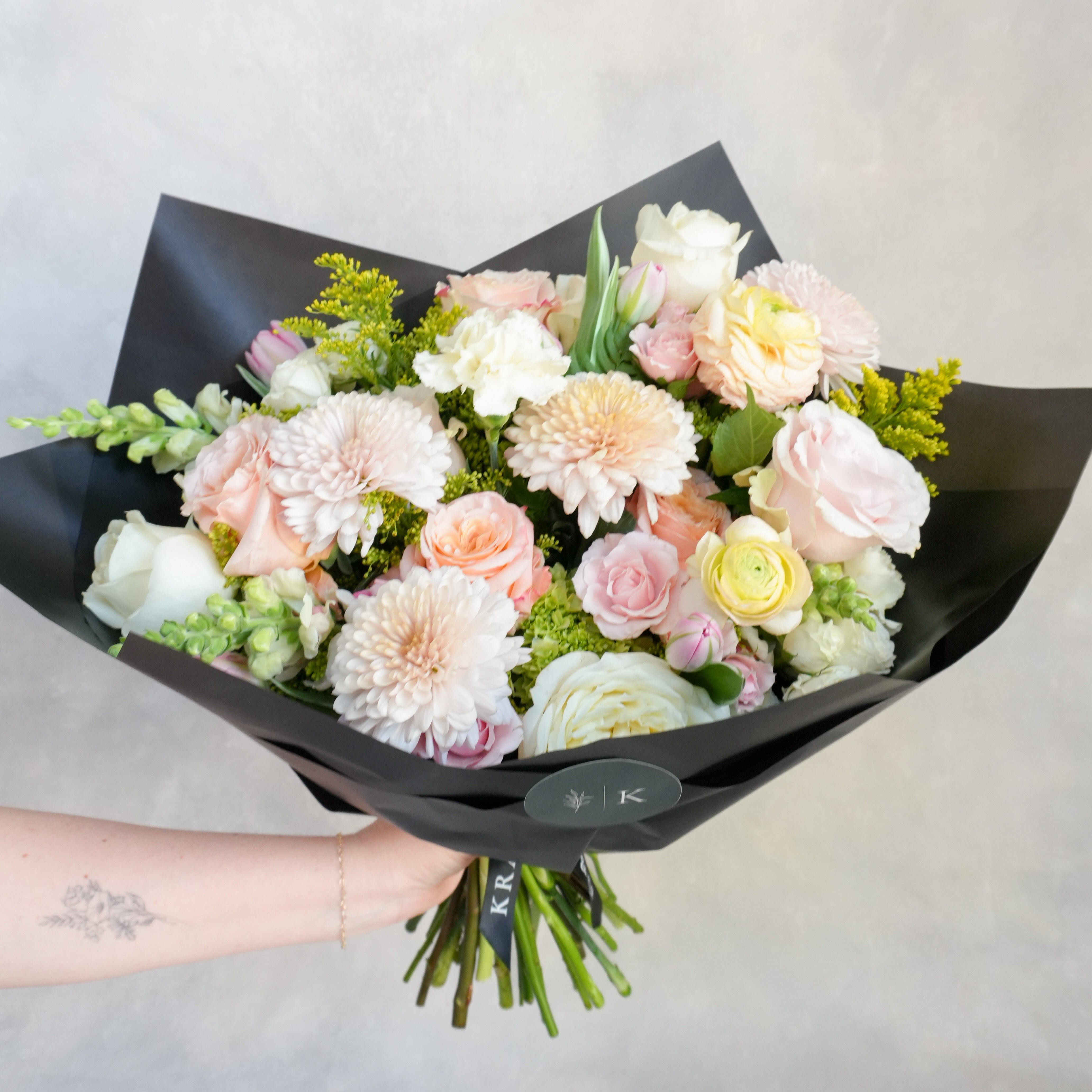 Hand Tied Bouquet | Luxe