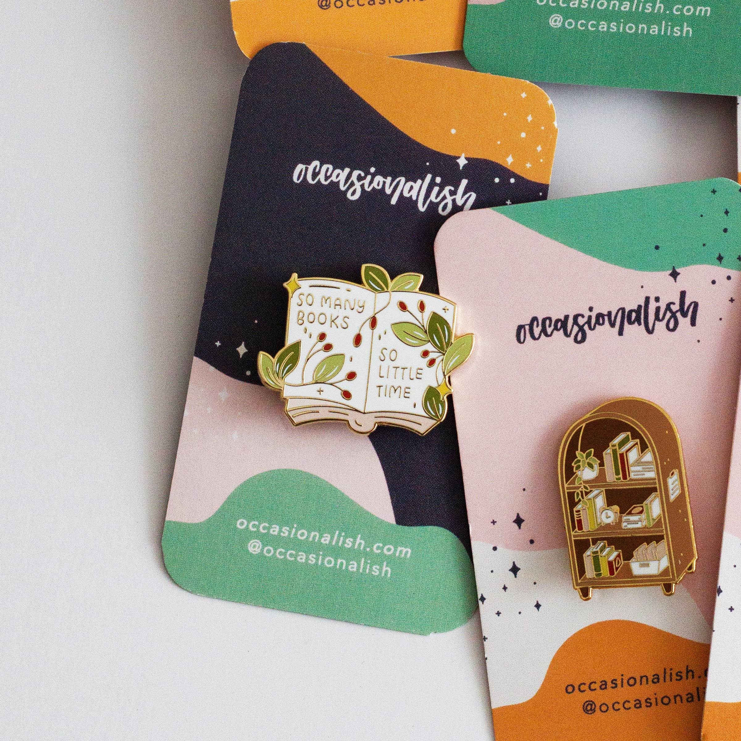 So Many Books Enamel Pin | For Book Lovers