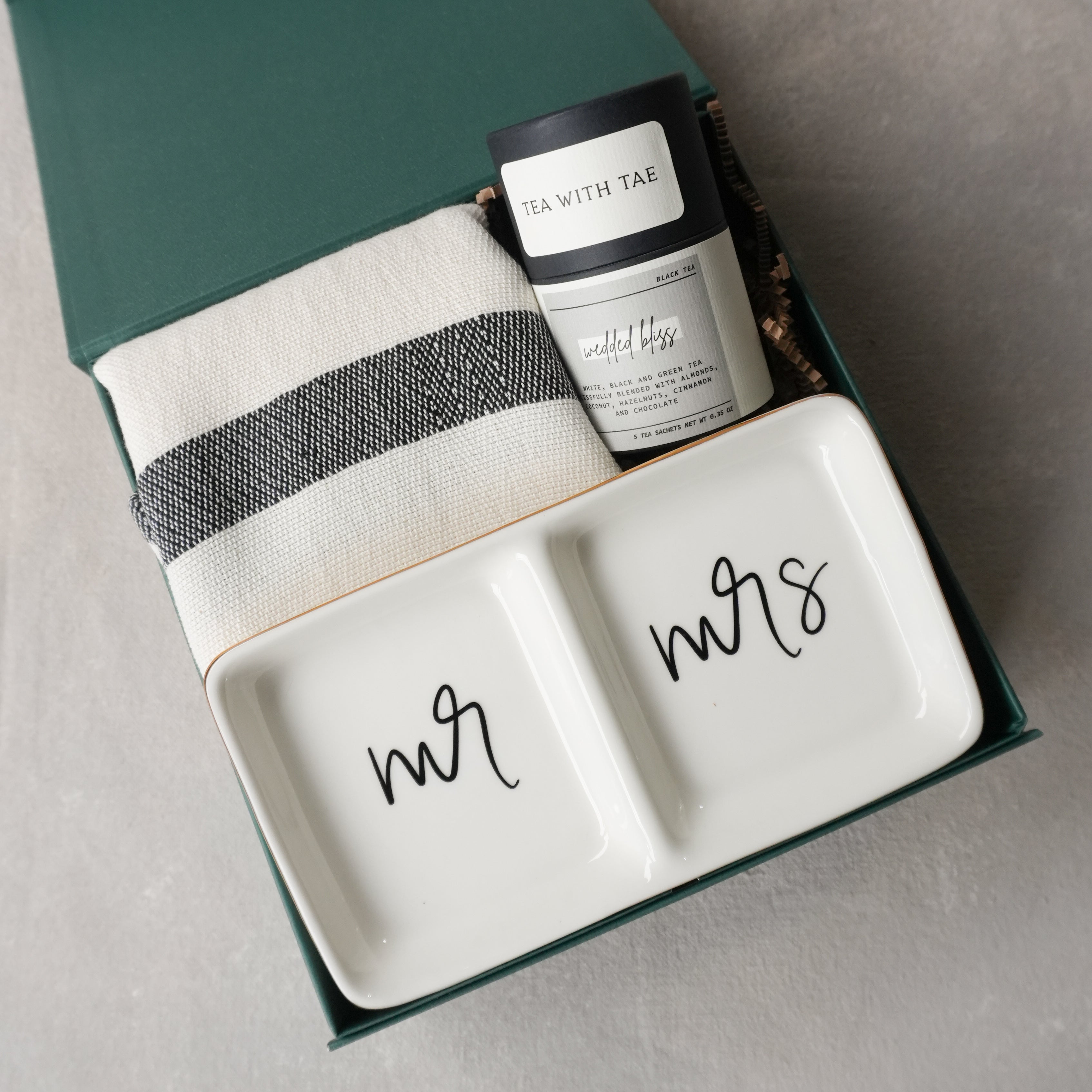 Curated Gift Box | Thoughtful Gifts for Newlyweds