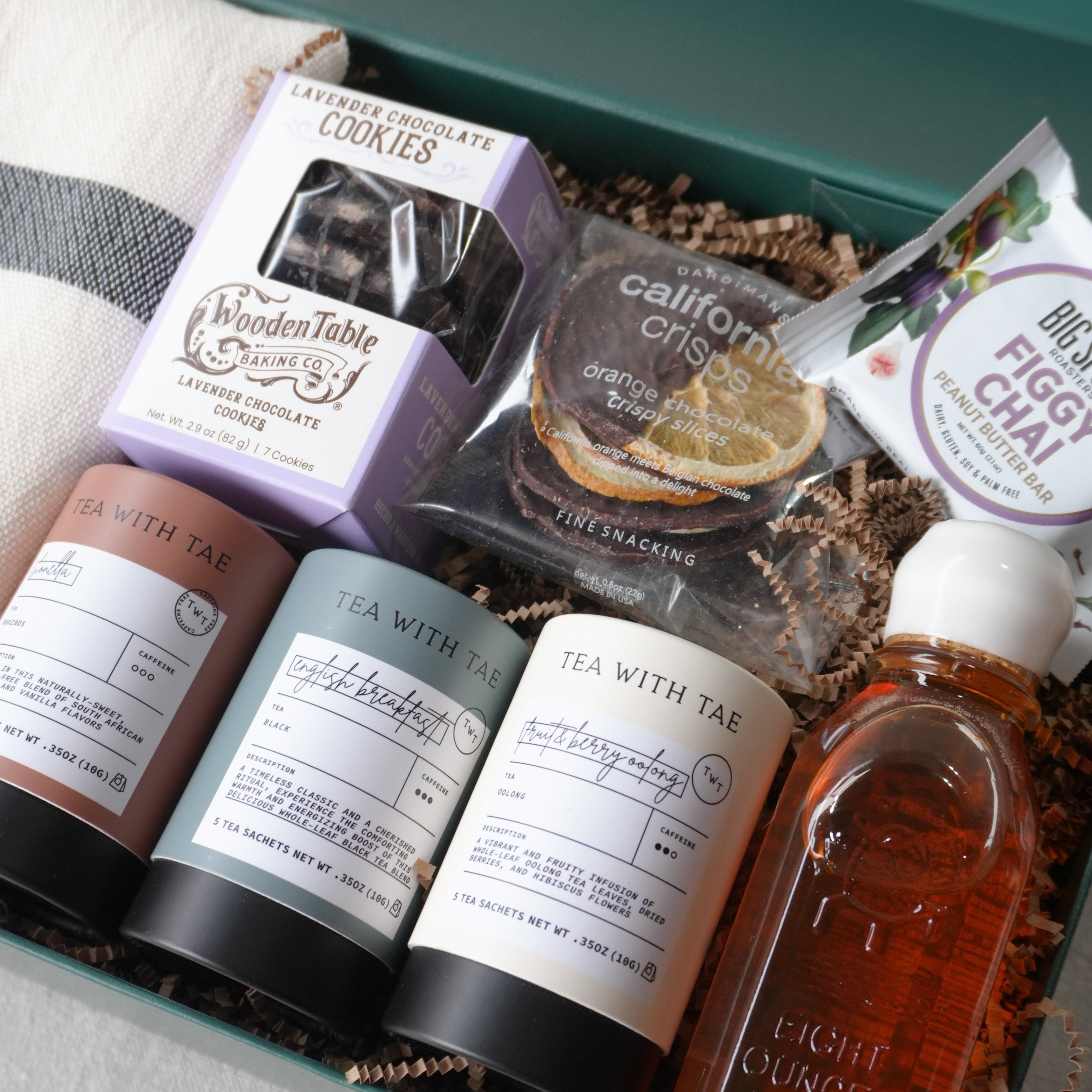 Curated Gift Box | Elegant Gifts for a Grand Tea Party