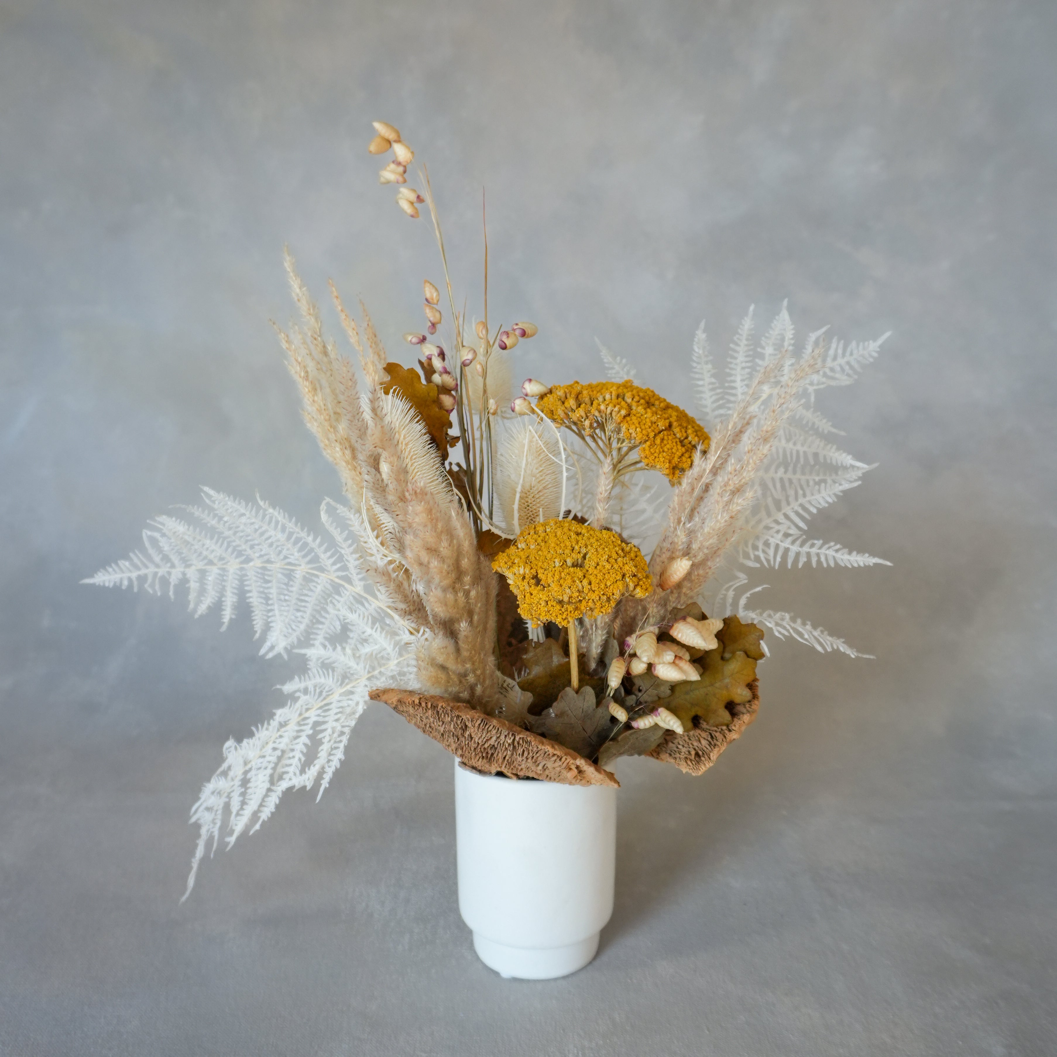 Everlasting Accent Arrangement | Natural Floral Elegance