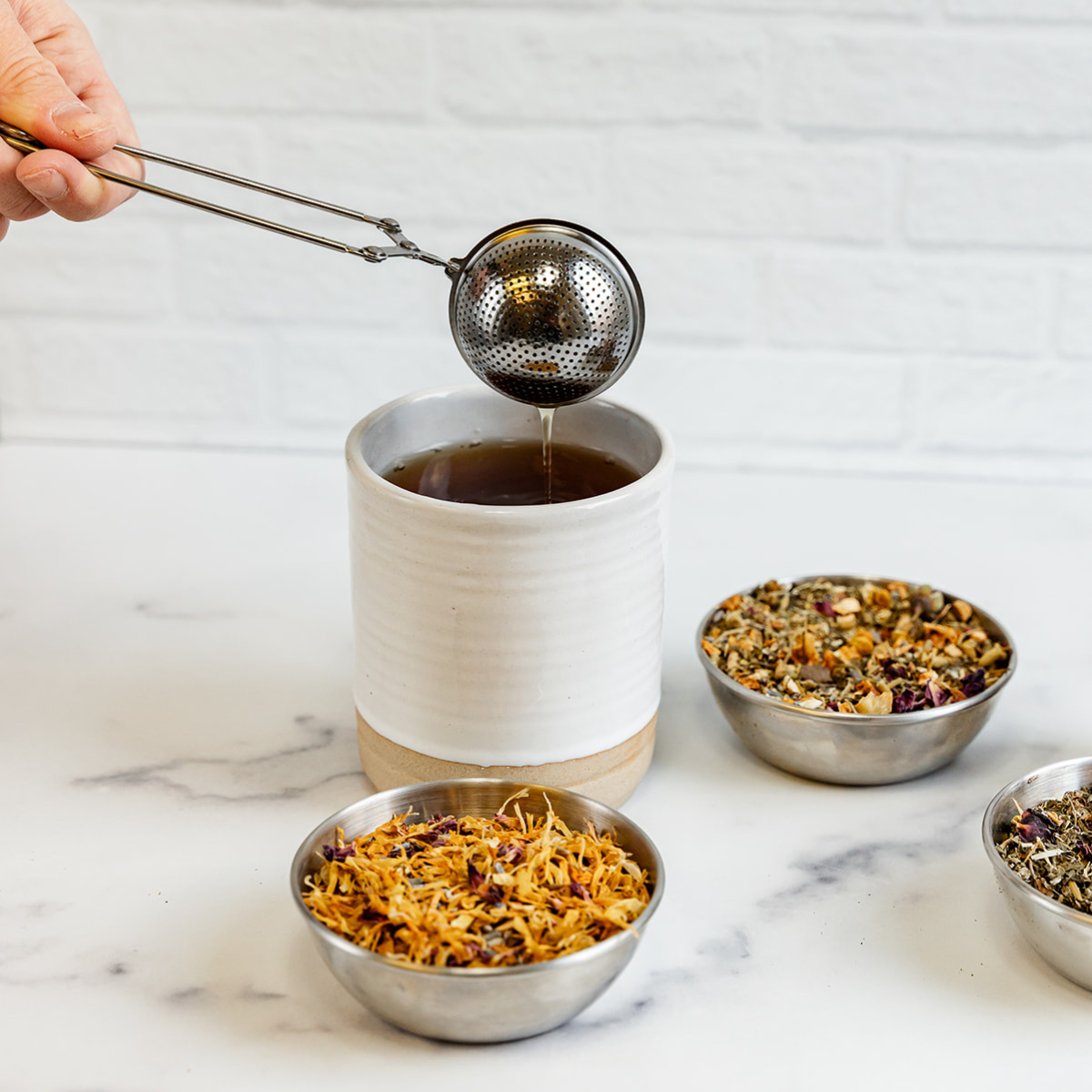 Stainless Steel Tea Steeper Strainer Tool with Handle - Gift