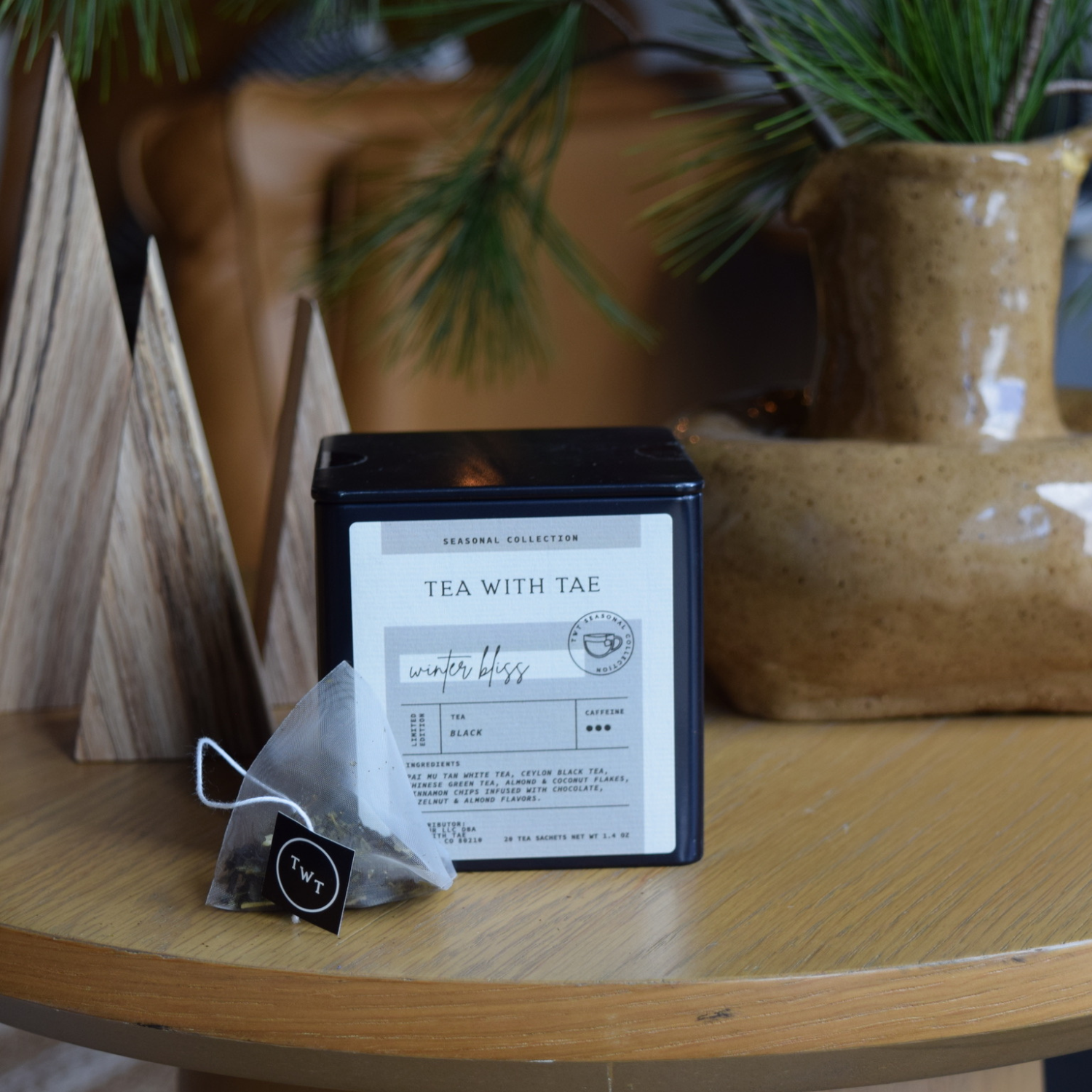 Winter Bliss Holiday Black Tea Gift Tin (20 tea bags)