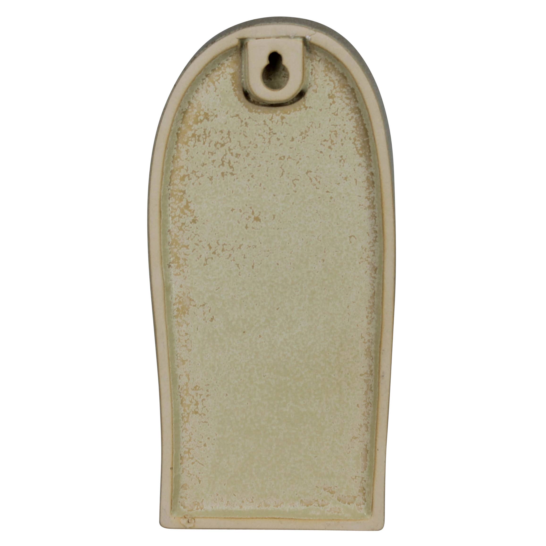 Ceramic Nicho with Vase