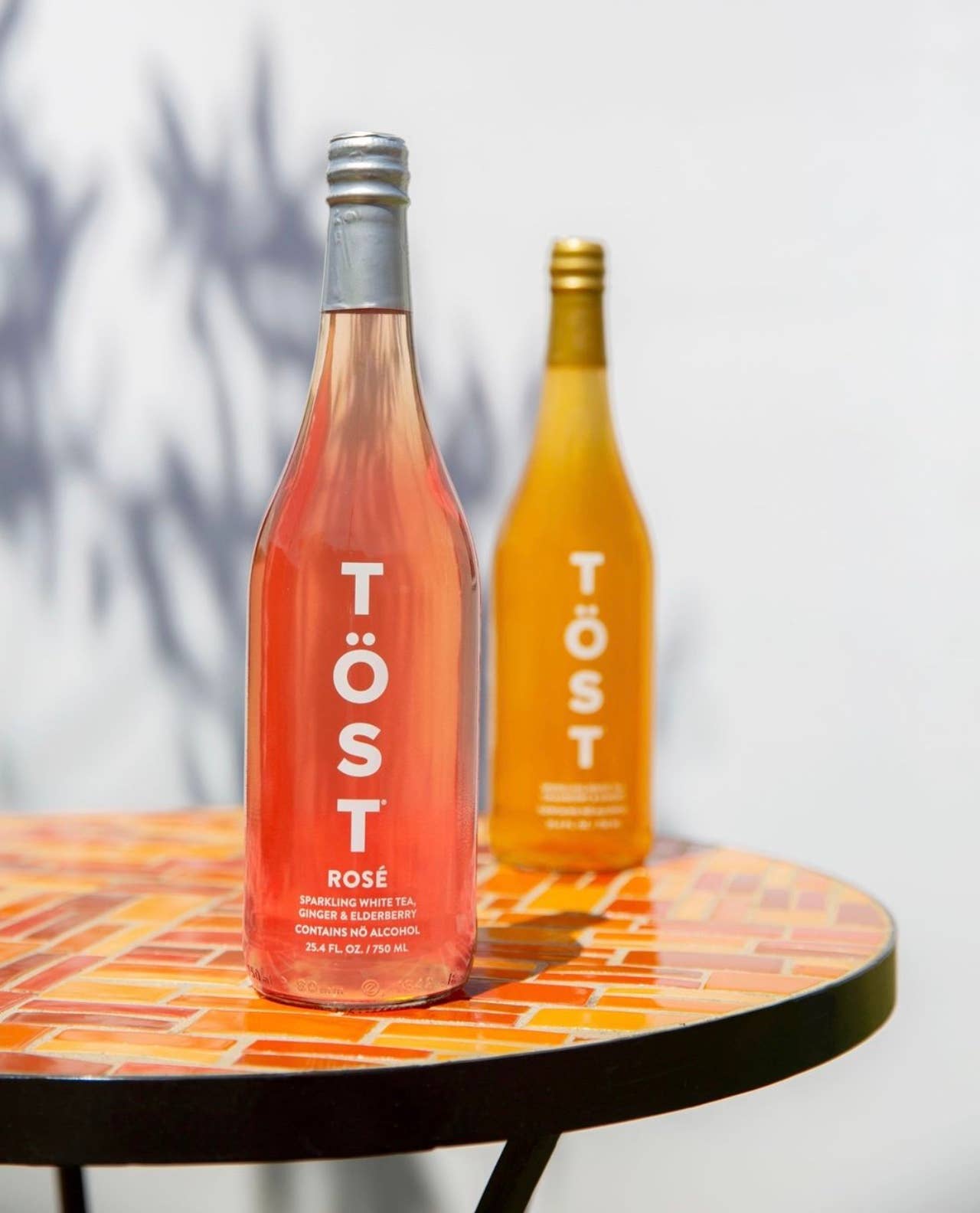 TÖST ROSÉ | Refreshing Non-Alcoholic Sparkling Beverage