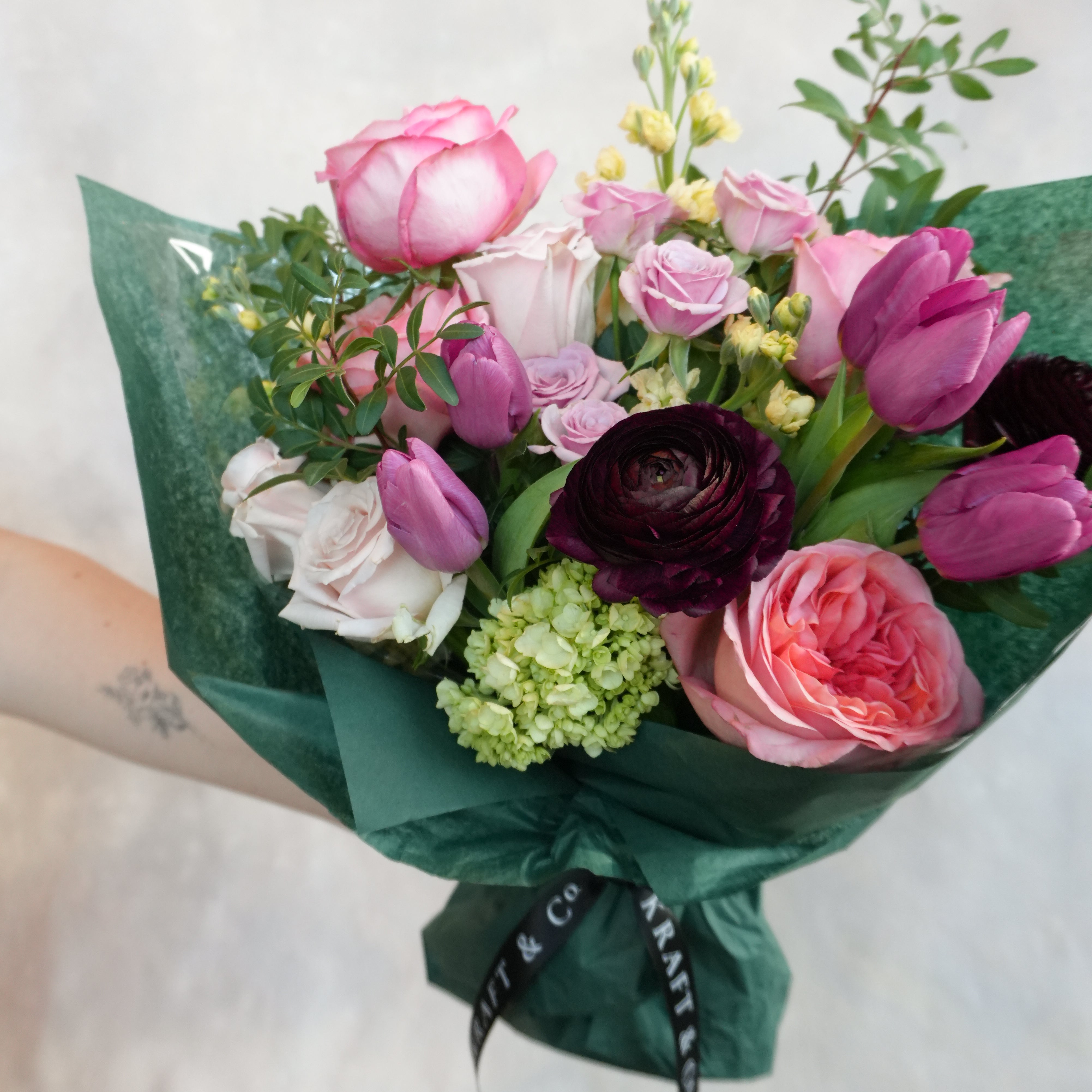 Hand Tied Bouquet | Grand