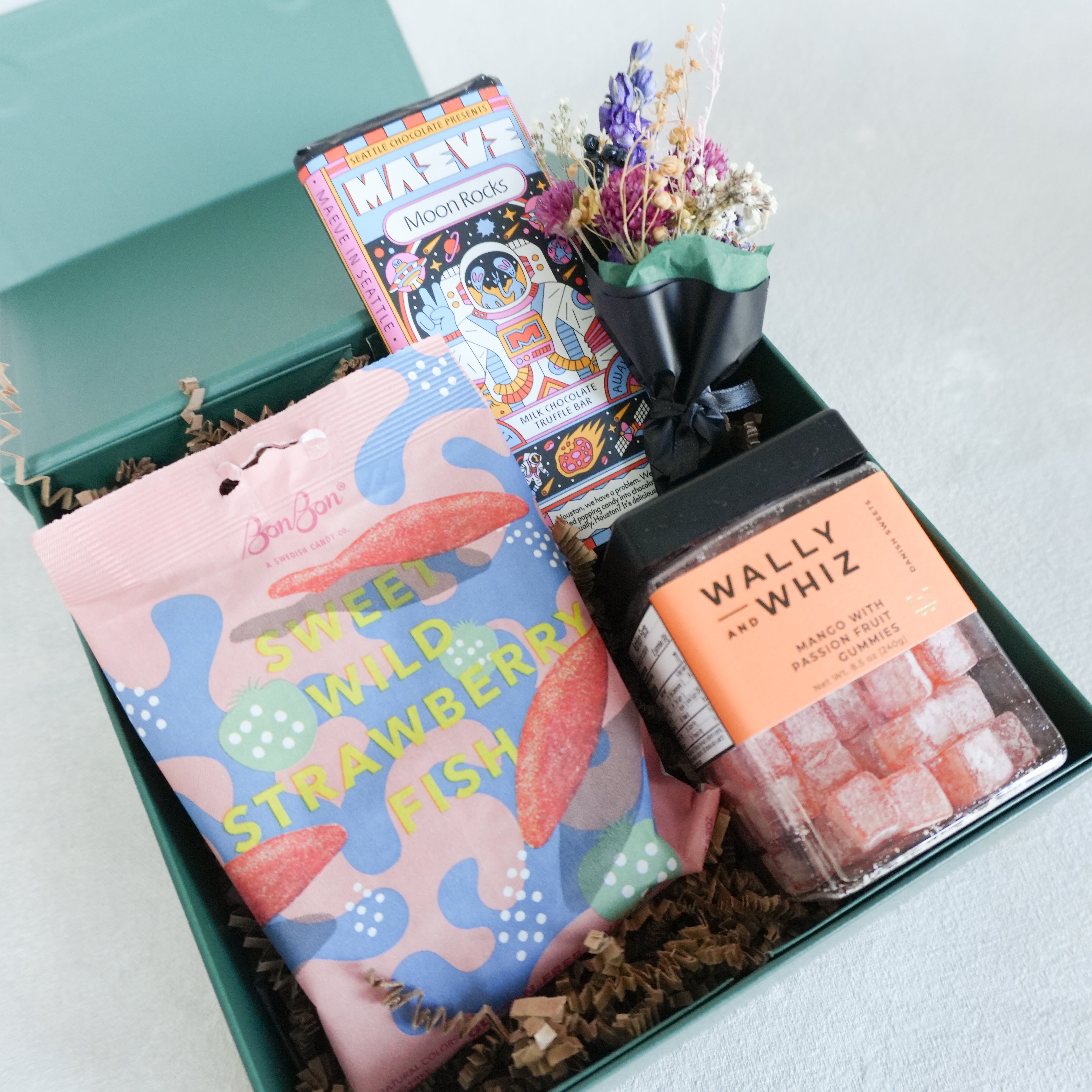 Curated Gift Box | Sweet Nostalgia