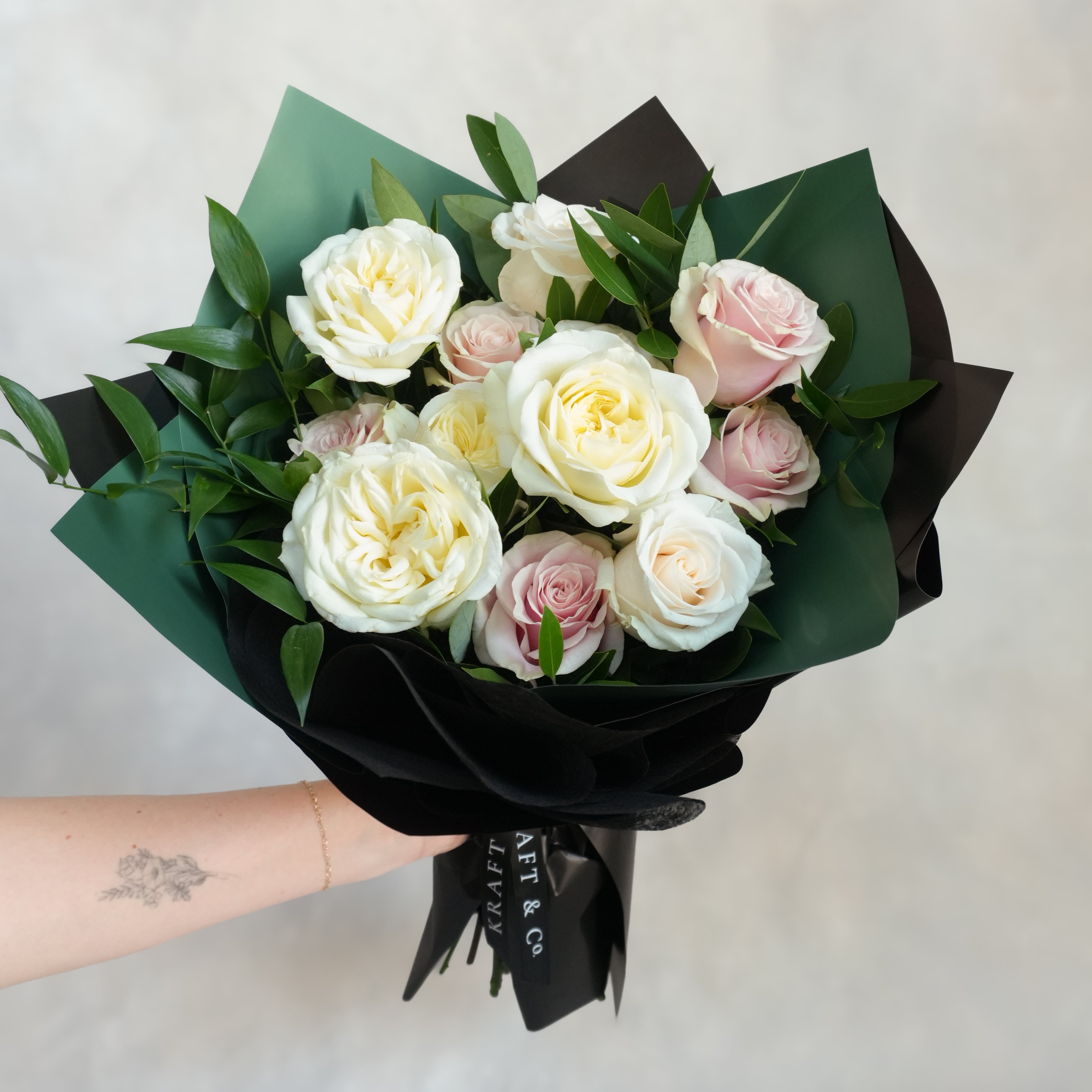 Hand Tied Bouquet | Lovely Roses