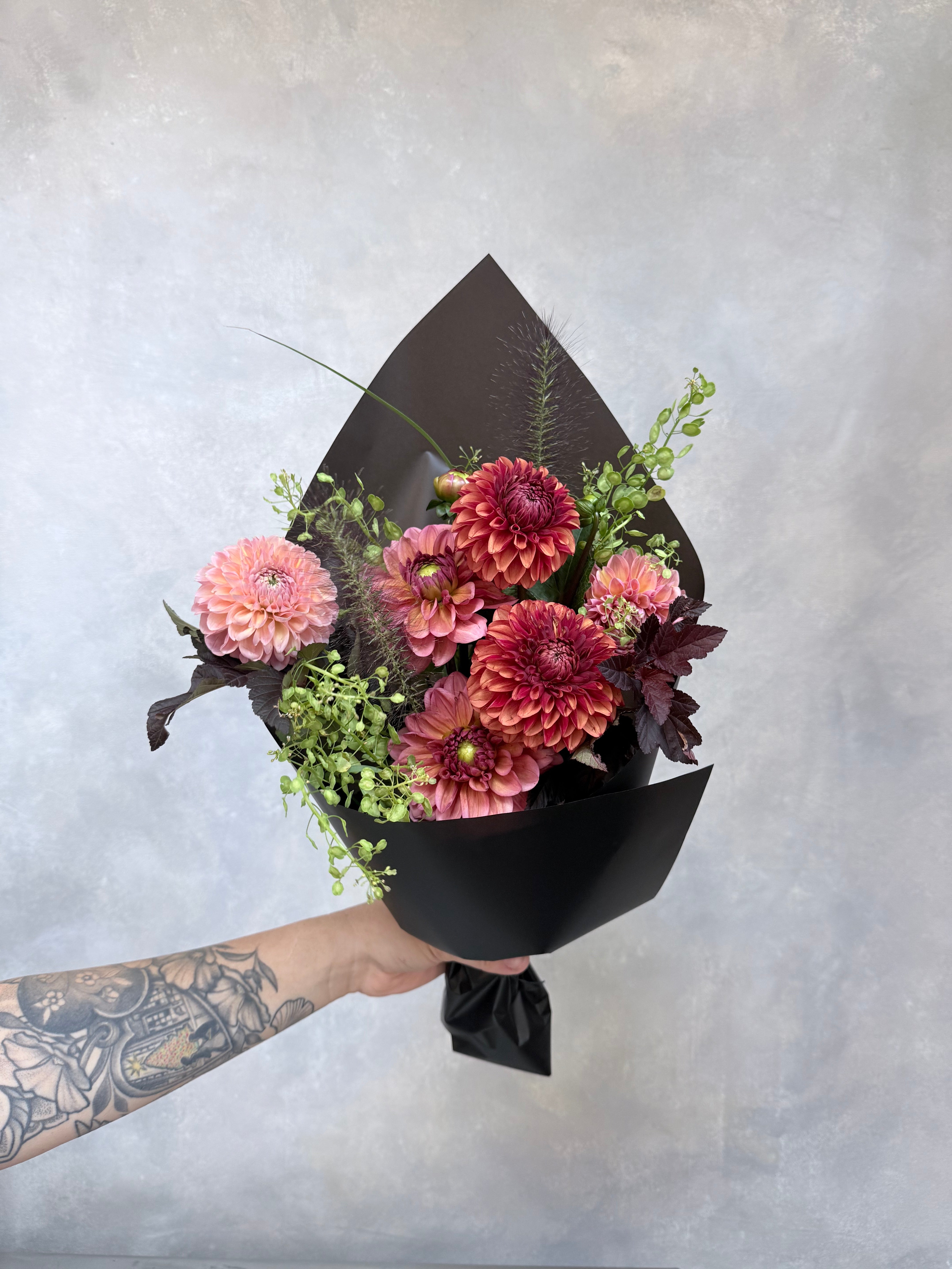 Seasonal Subscription: Local Dahlias