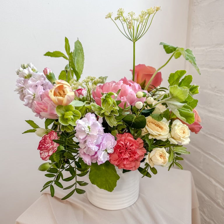 Subscription Full Vase Arrangement, Floral Arrangement in Vase, Subscription Flowers, Everyday Flowers, Send Flowers in a Vase