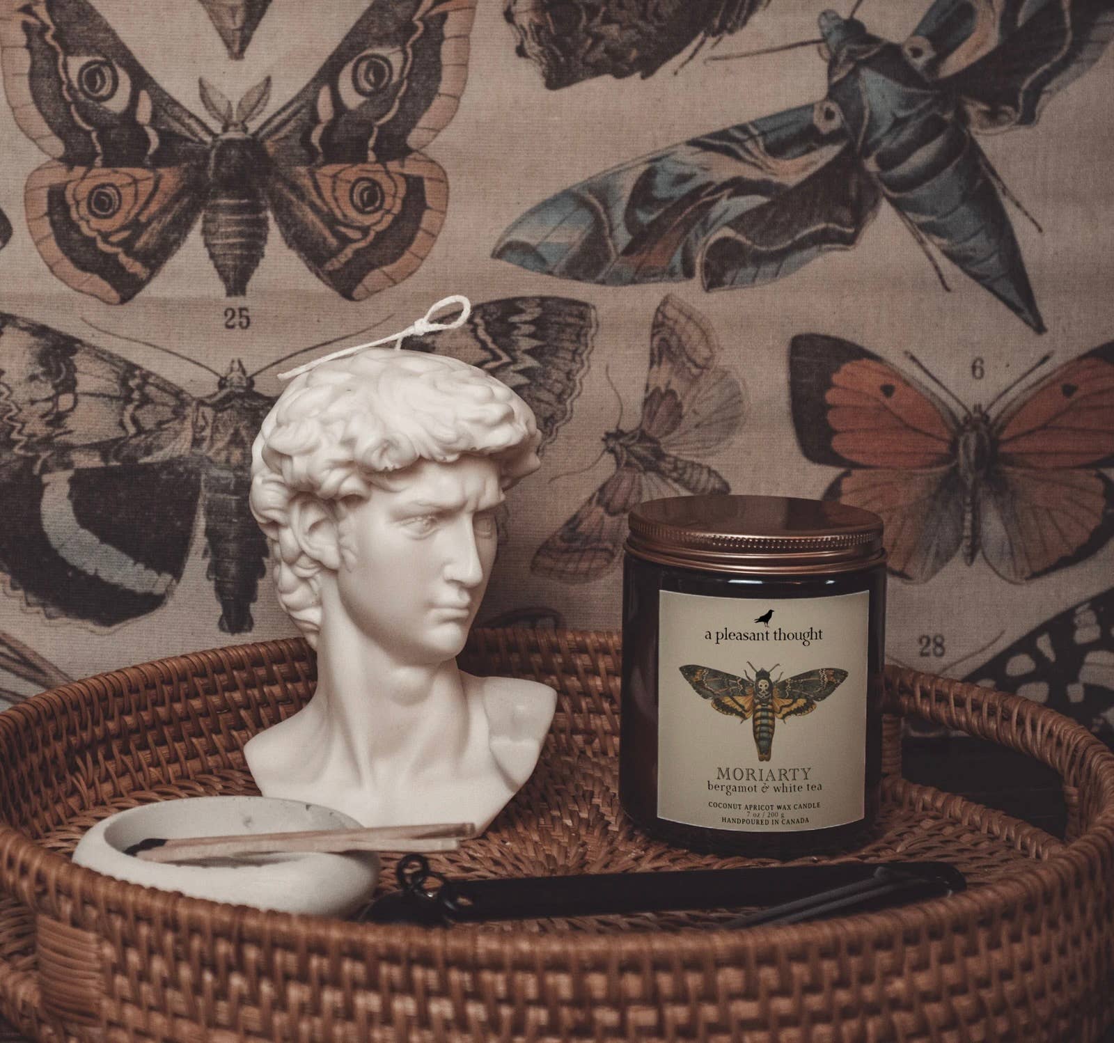 MORIARTY | BERGAMOT & WHITE TEA | JAR CANDLE
