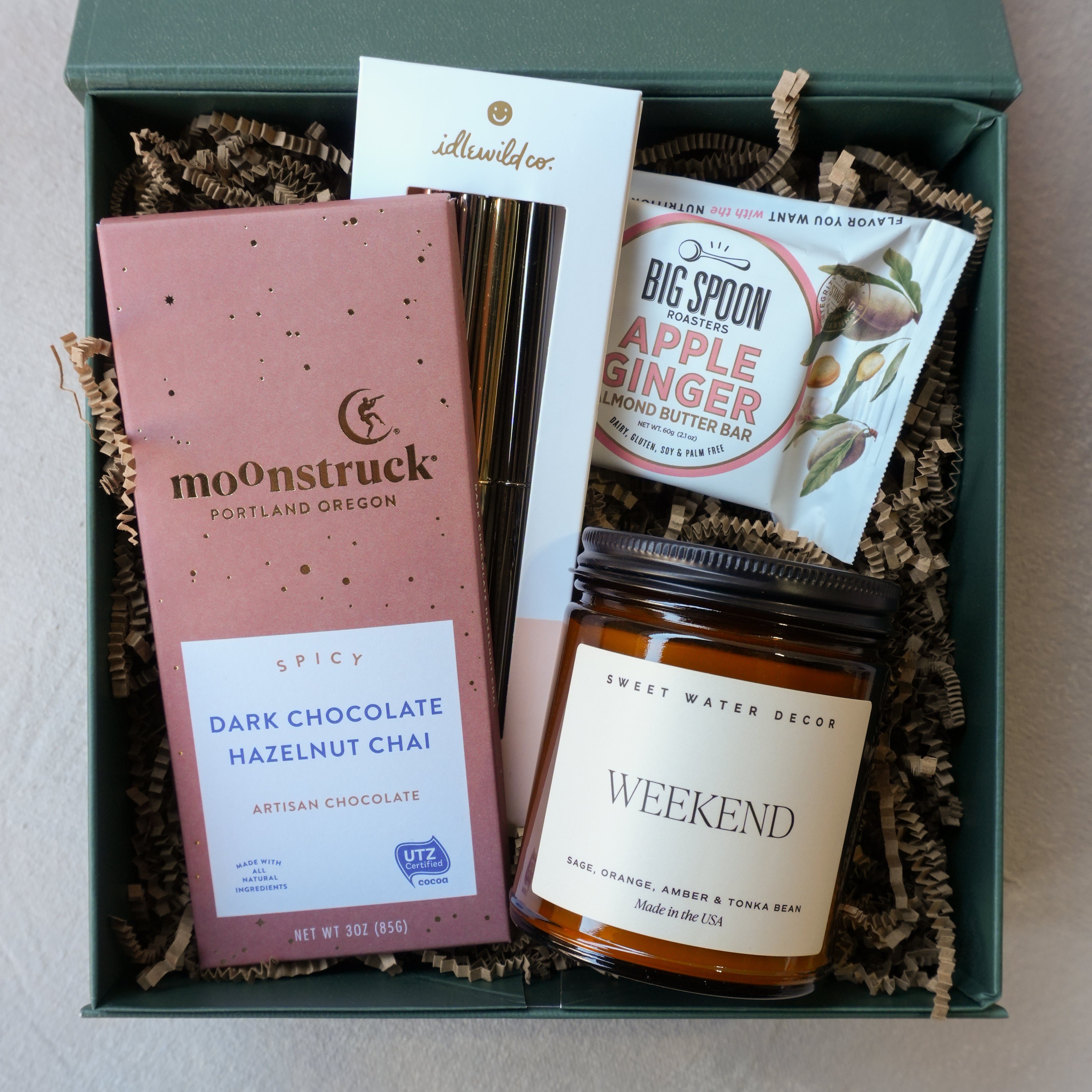 Curated Gift Box | Living For the Weekend