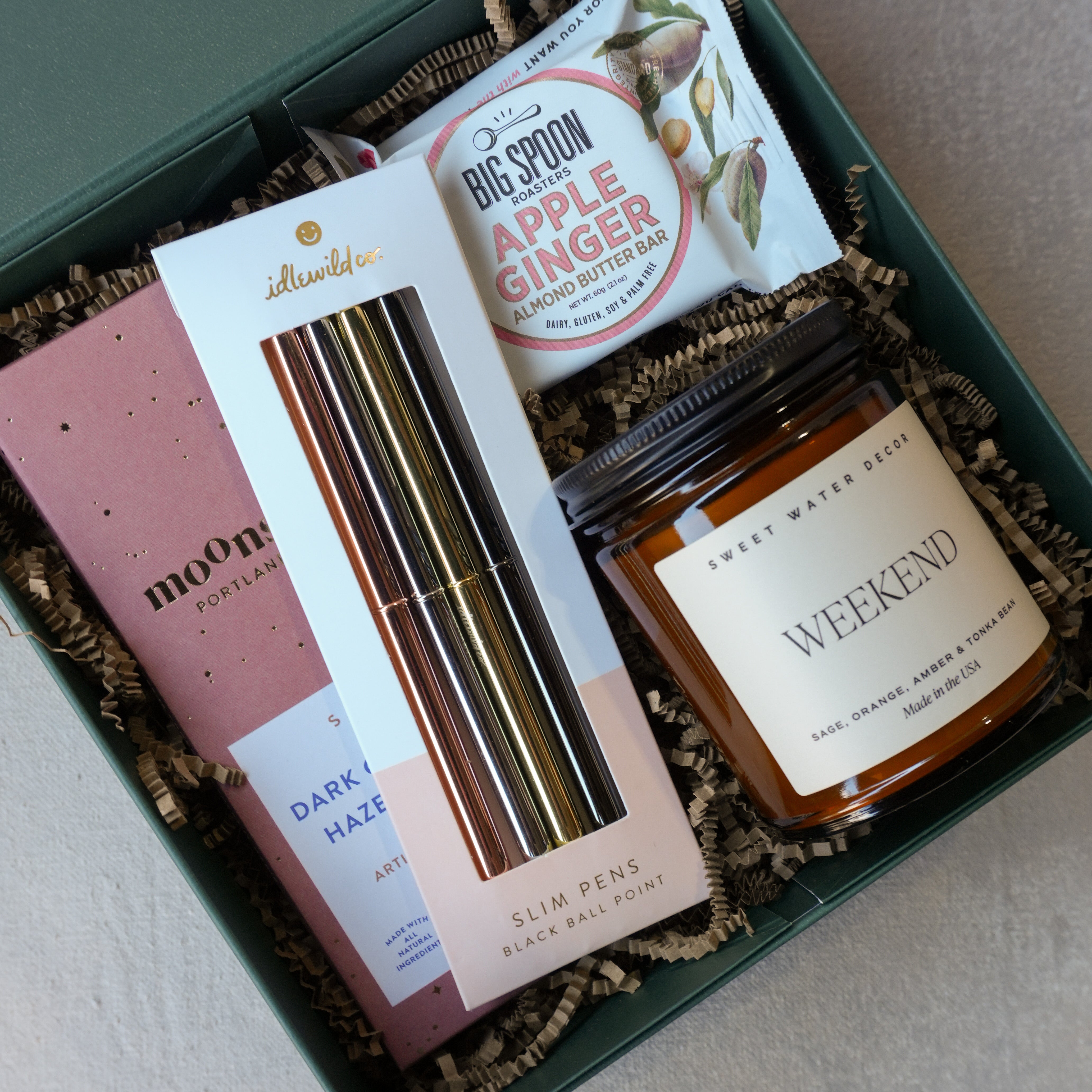 Curated Gift Box | Living For the Weekend