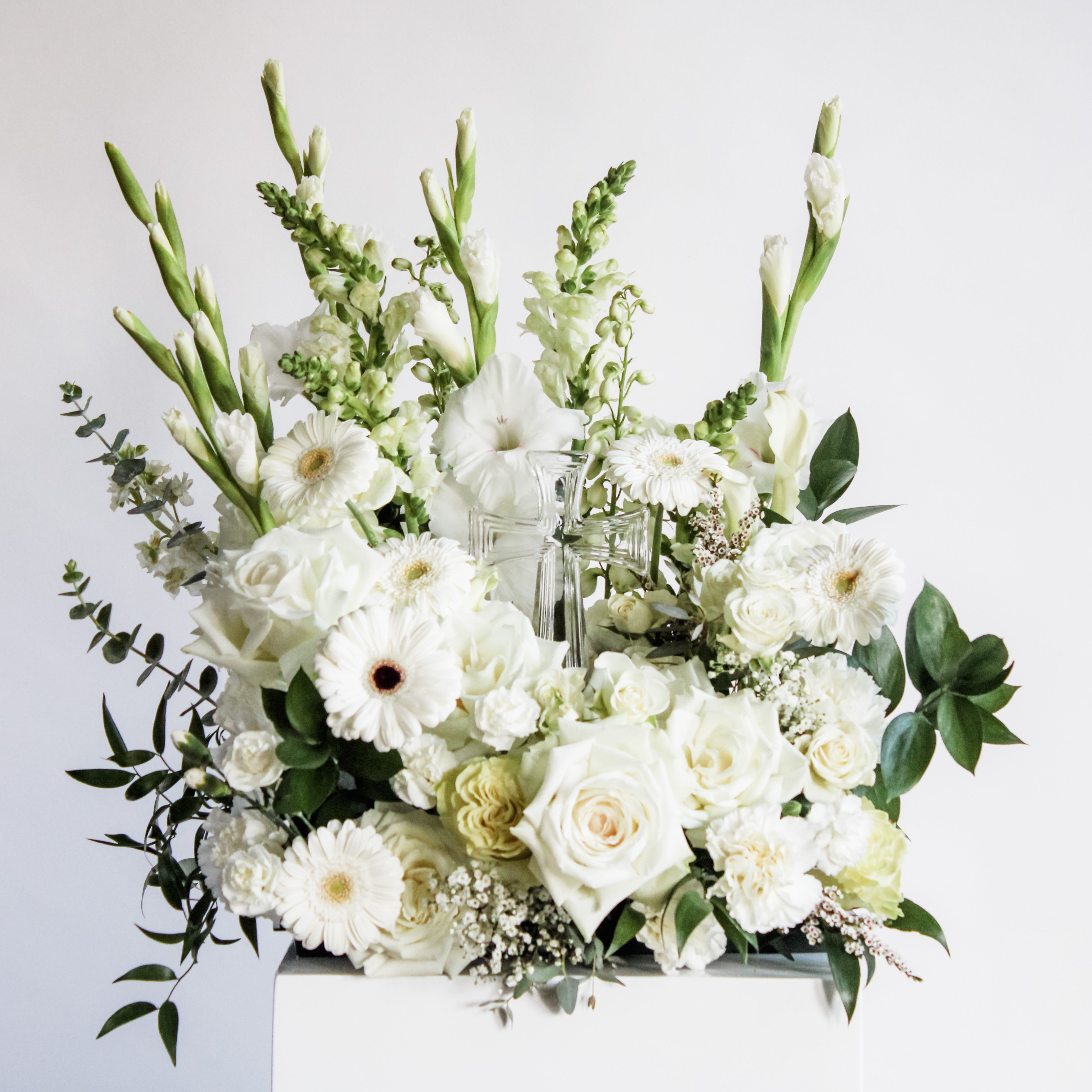 Tabletop Memorial Wreath, Funeral Flowers, Floral Arrangement, Celebration of Life 